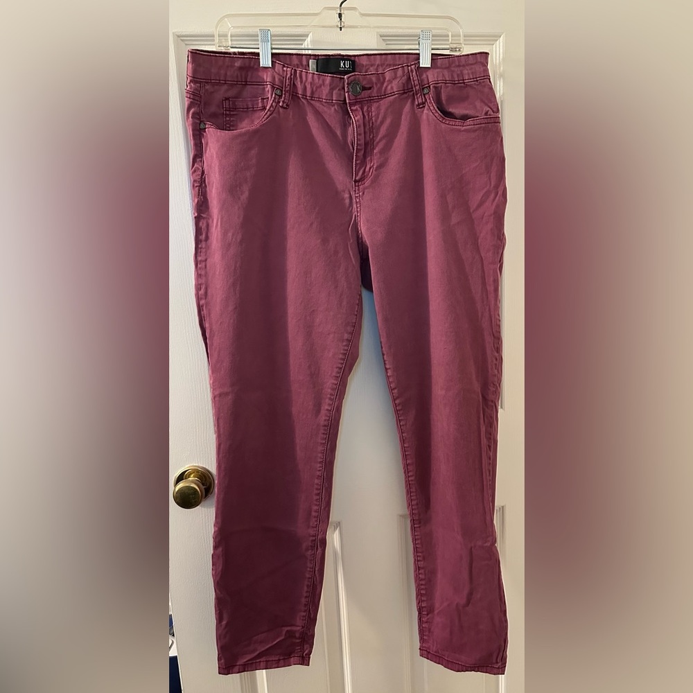 KUT from the Kloth Pink Bottoms